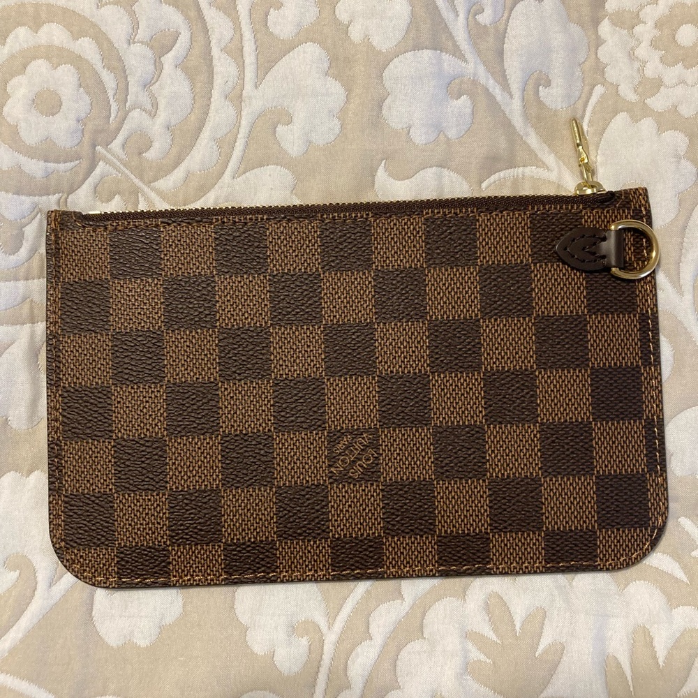 Authentic Louis Vuitton Neverfull PM pouch
